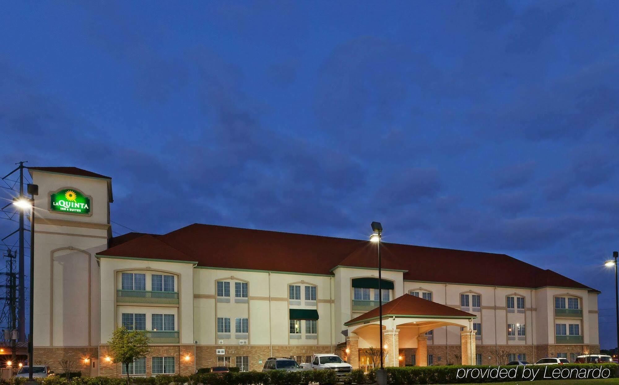 Готель Sonesta Essential Houston Westchase Екстер'єр фото